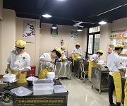 蛋糕裱花(huā)訓練課程