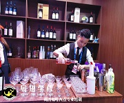 調酒師培訓--2019中(zhōng)國(guó)排球超級聯賽-光明優倍全明星賽調酒活動